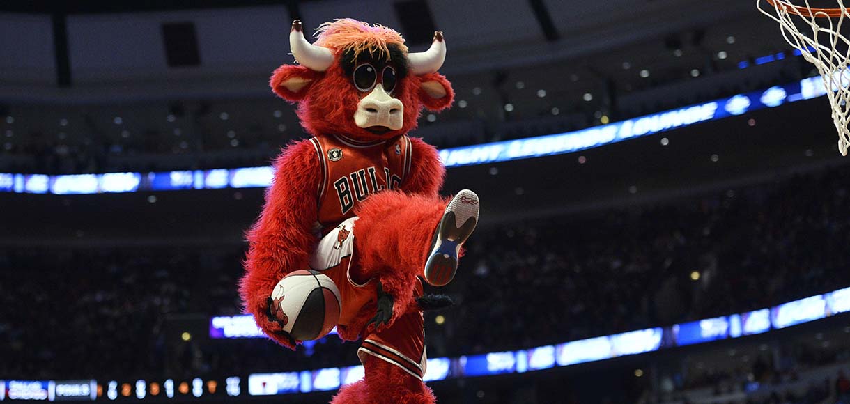 Non-fans try to guess NBA names, mascots for schedule release