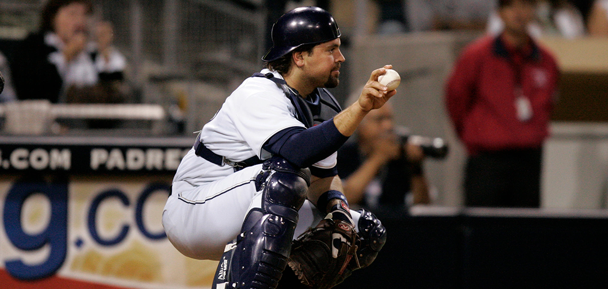 The Top Major League Baseball Catchers Of All Time - Off The Bench